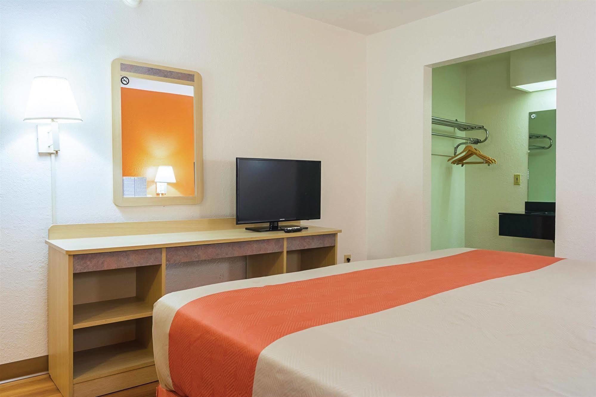 Motel 6-Gainesville, Ga Eksteriør bilde